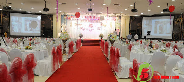 trung-tam-tiec-cuoi-cau-giay